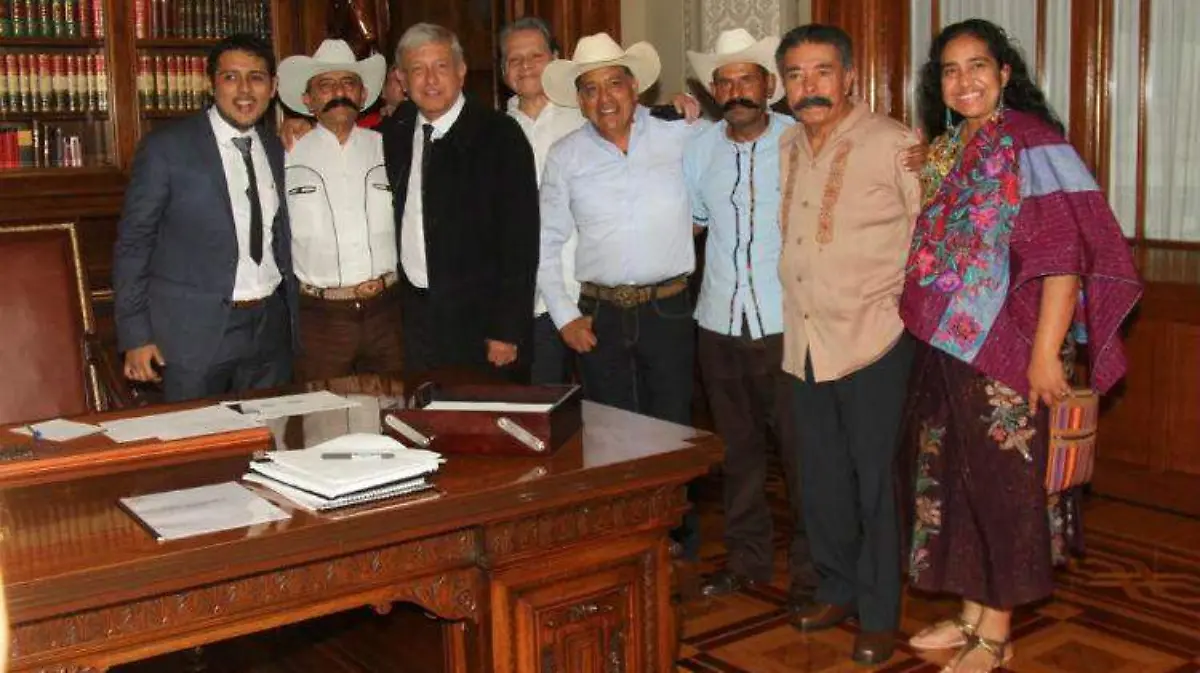 amlo zapata CORTESÍA.2